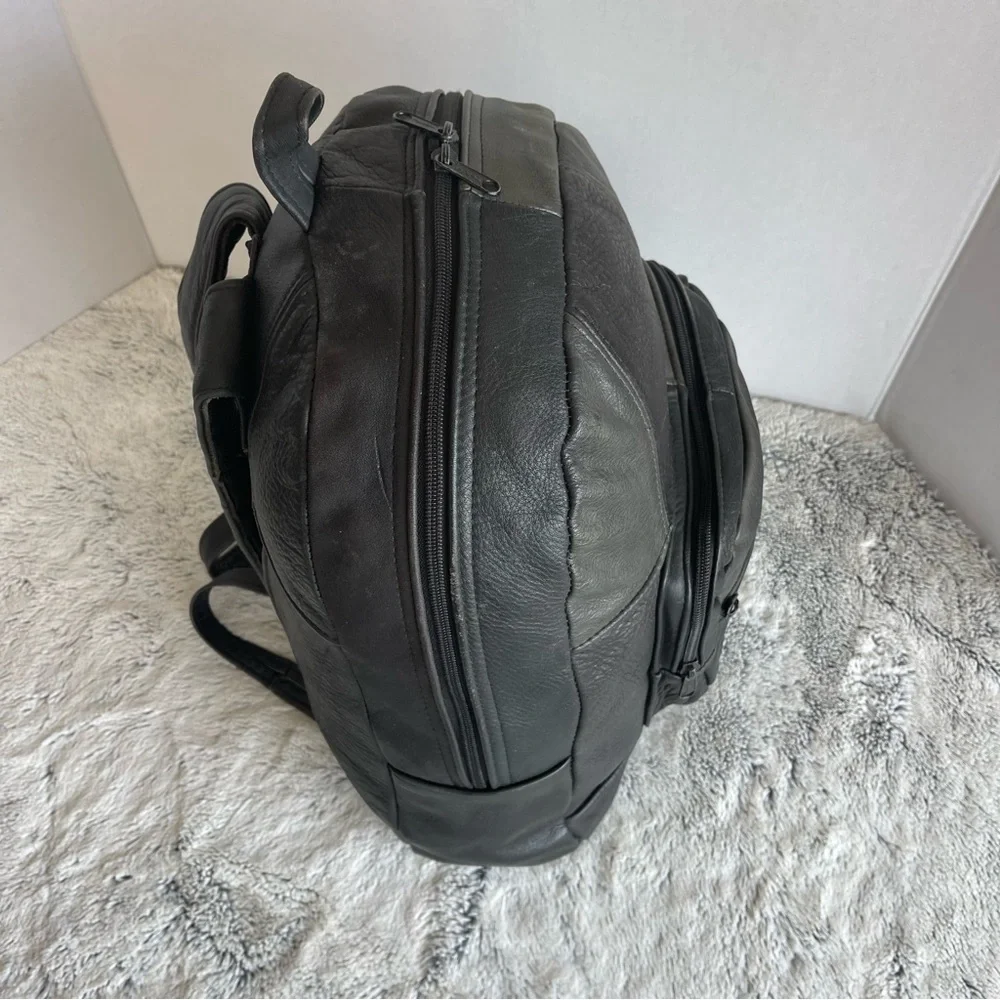 Handmade Soft Leather Men’s Backpack - Black